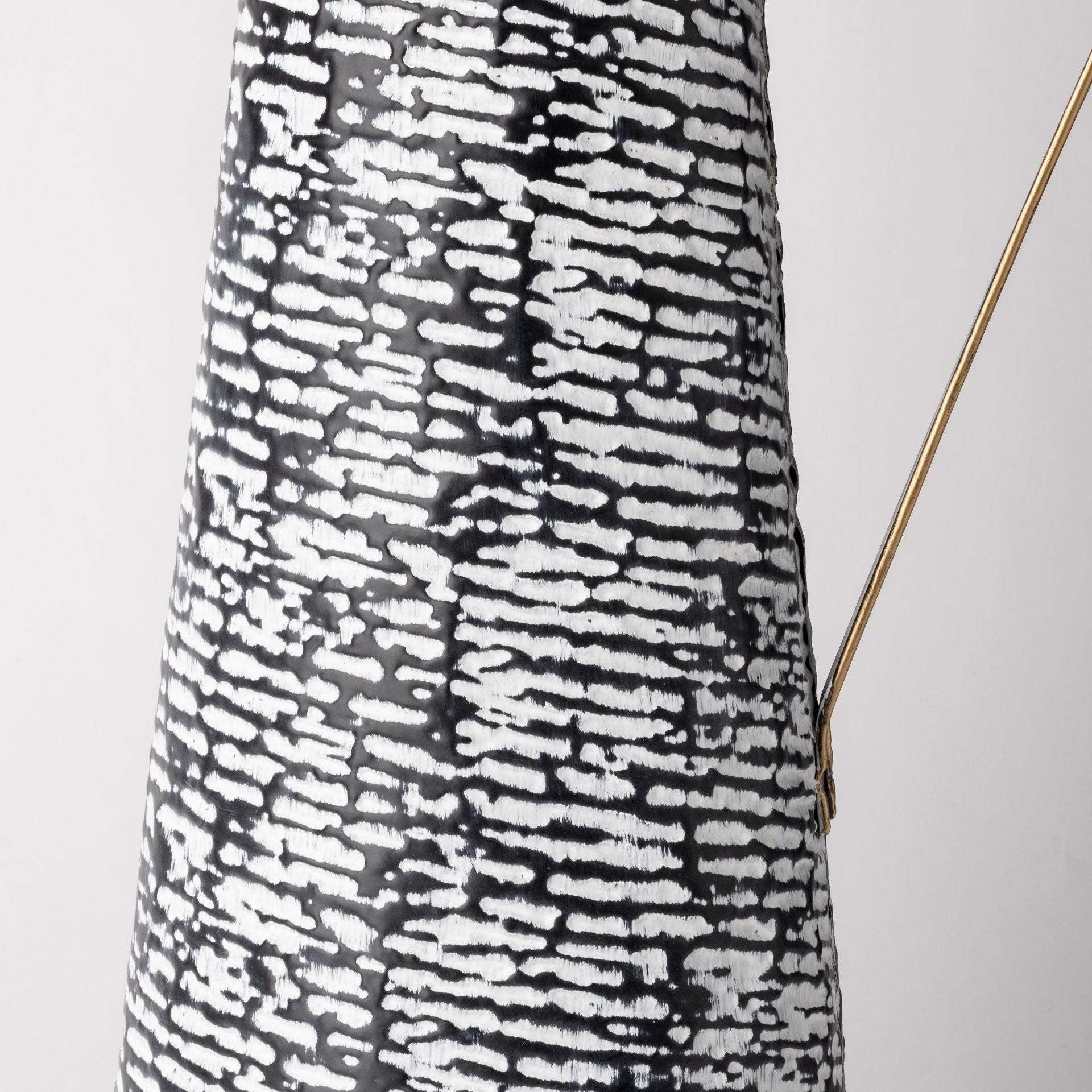 Black And White Textured Jug Vase - Homeroots - Flyclothing LLC