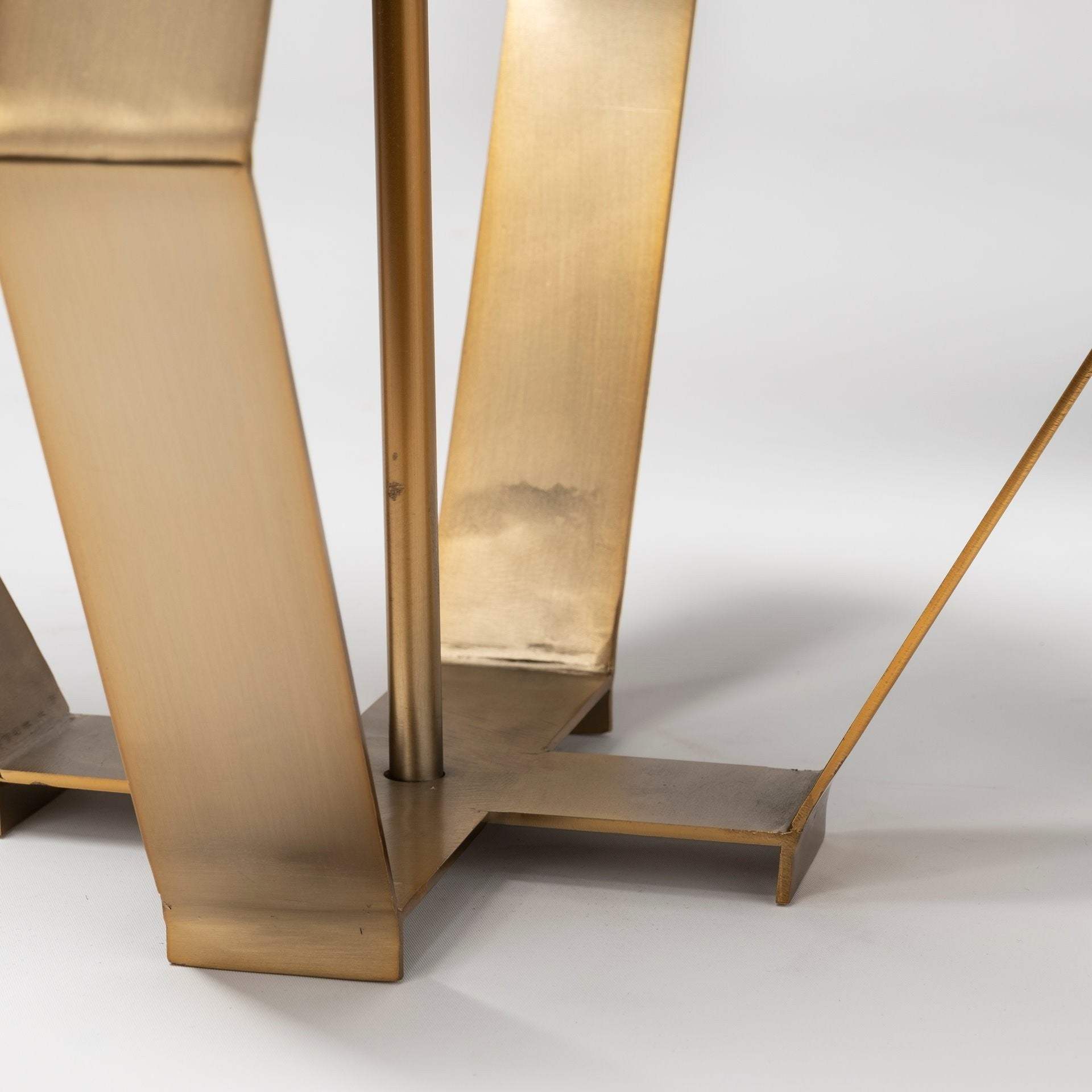 Gold Geometric Design Table Lamp - Homeroots - Flyclothing LLC
