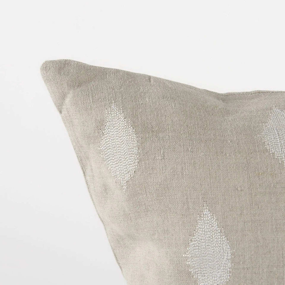 Beige And White Patterned Pillow Cover - Homeroots - Flyclothing LLC