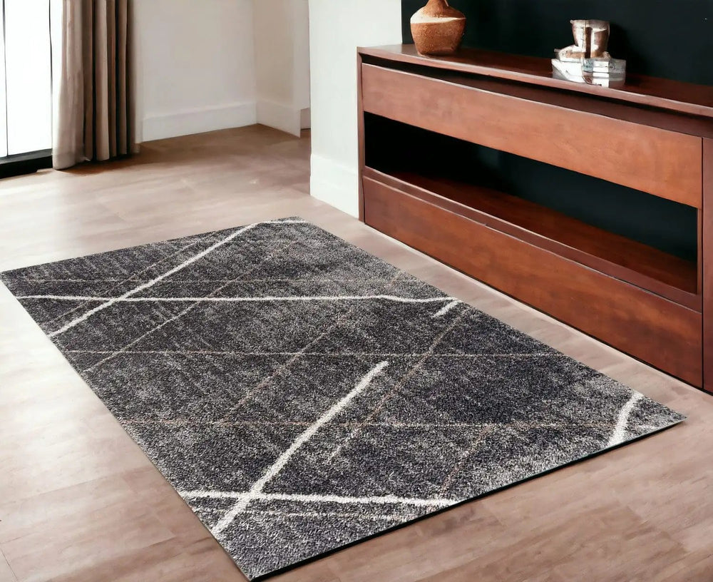 4' X 6' Gray Modern Distressed Lines Area Rug - Homeroots