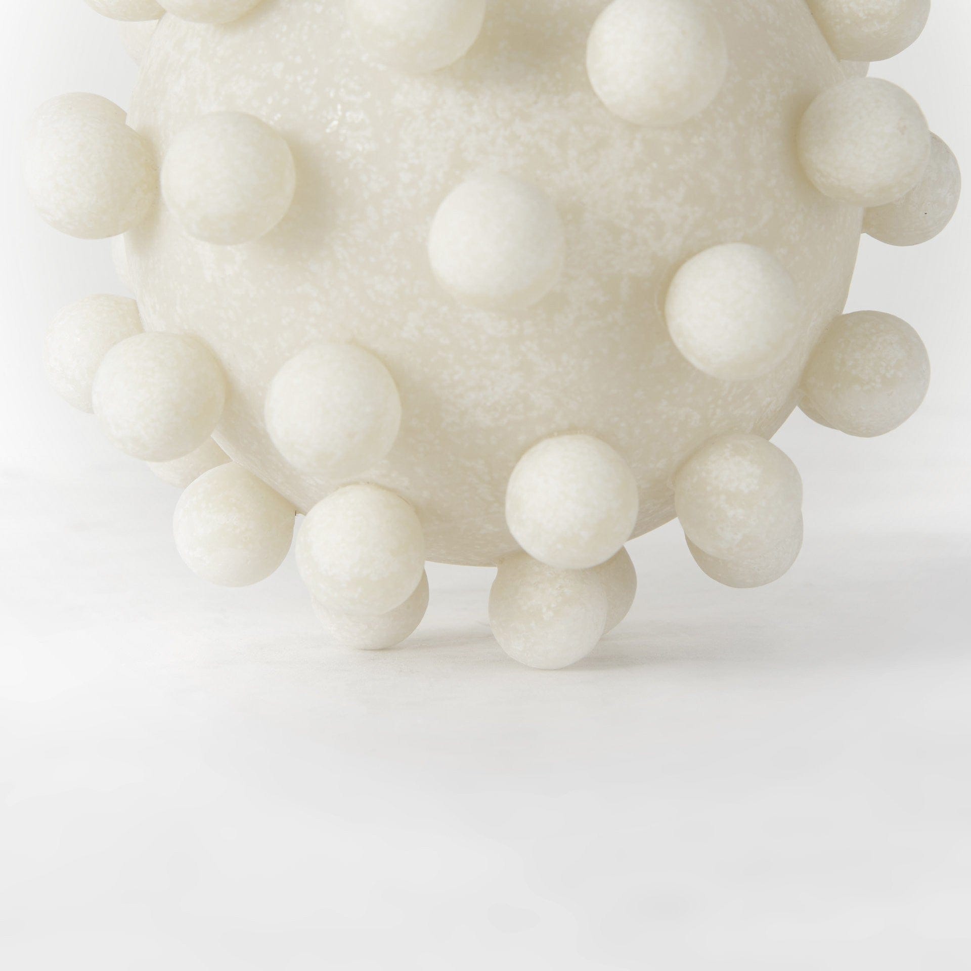 6" Ivory Knobby Nubs Resin Sphere - Homeroots