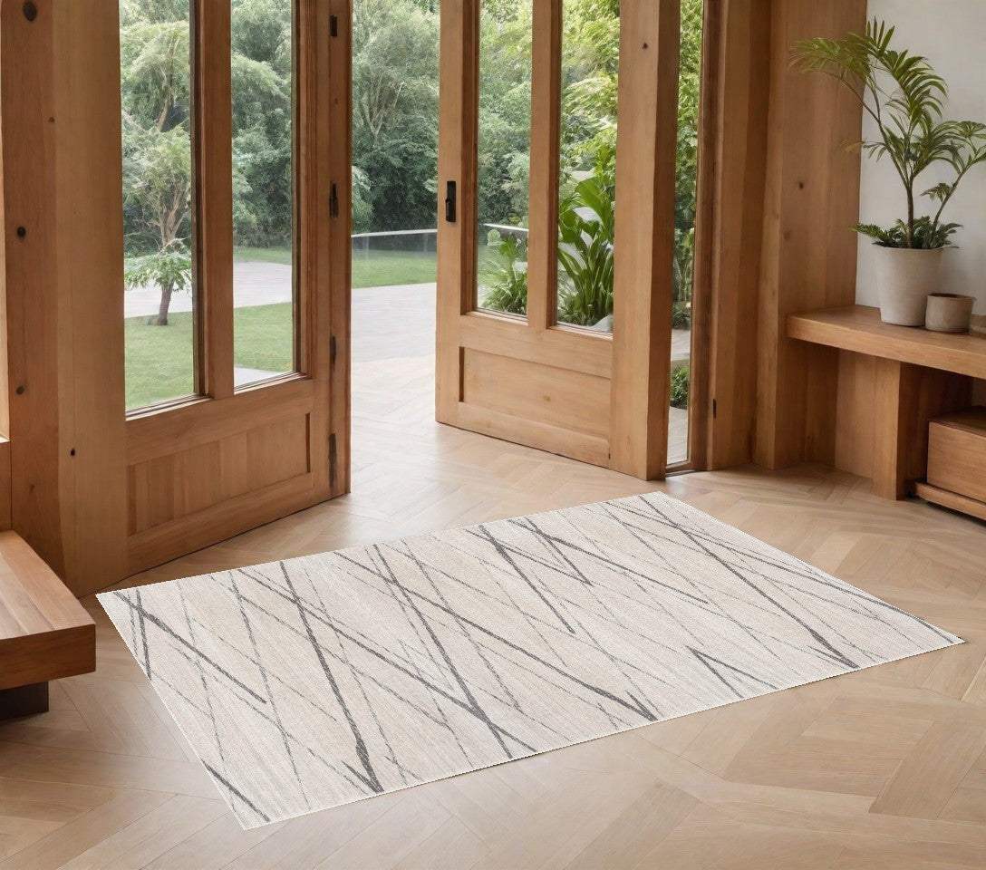 2' X 4' Gray and Ivory Geometric Area Rug - Homeroots - Flyclothing LLC