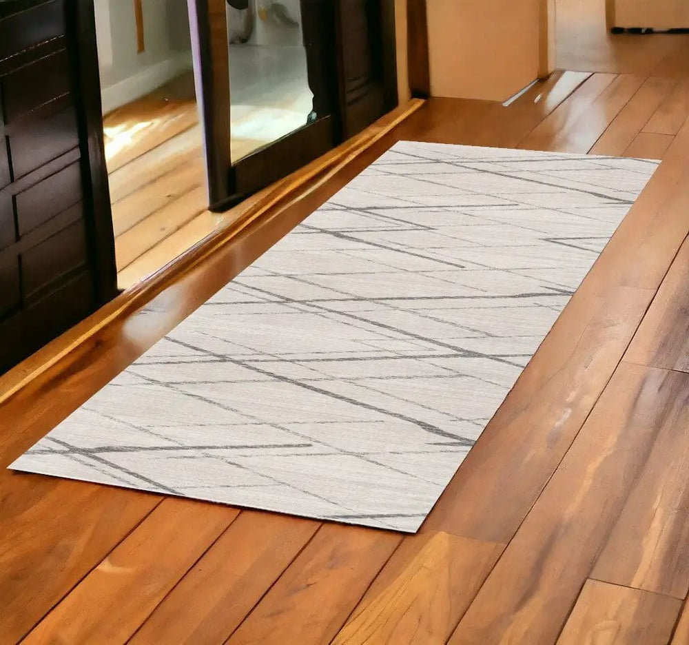 6' Runner Gray and Ivory Geometric Runner Rug - Homeroots