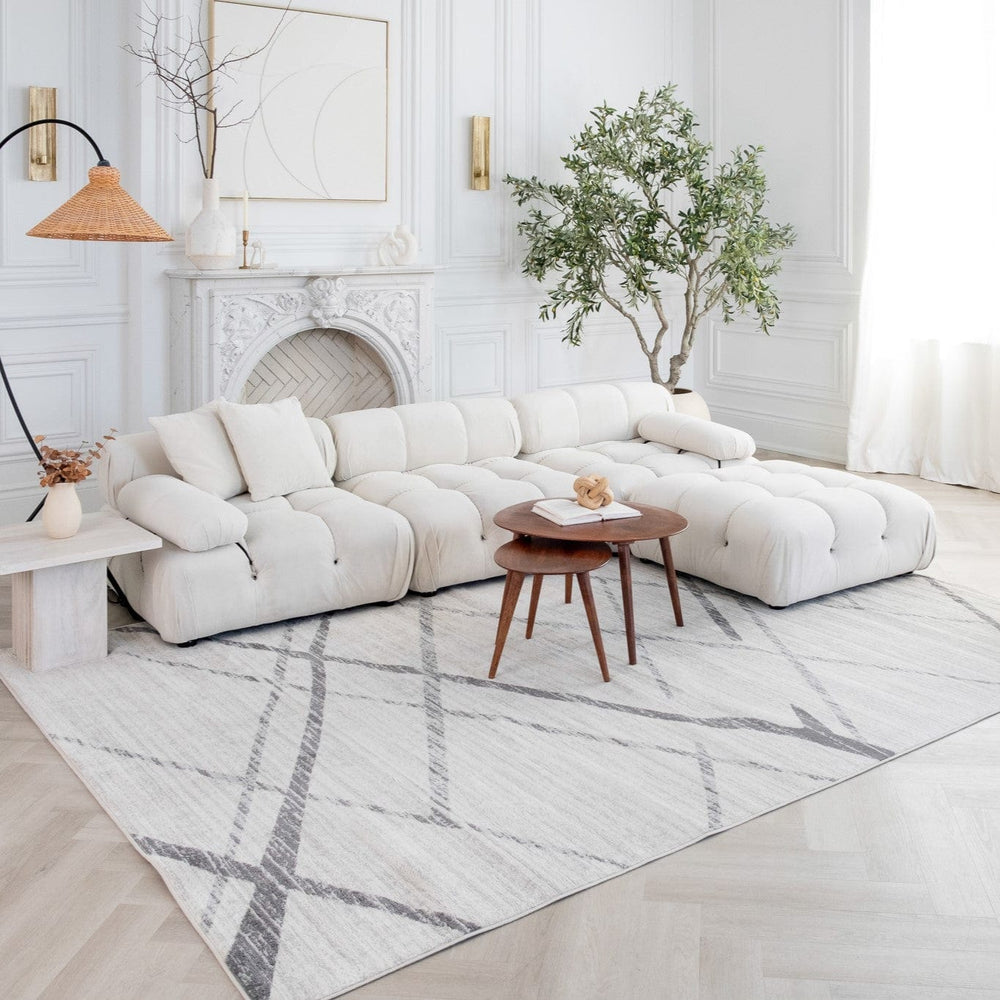 4' X 6' Gray and Ivory Geometric Area Rug - Homeroots