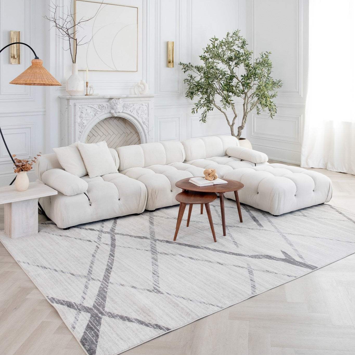 5' X 7' Gray and Ivory Geometric Area Rug - Homeroots - Flyclothing LLC