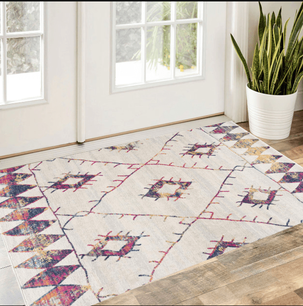2' X 4' Cream Damask Area Rug - Homeroots