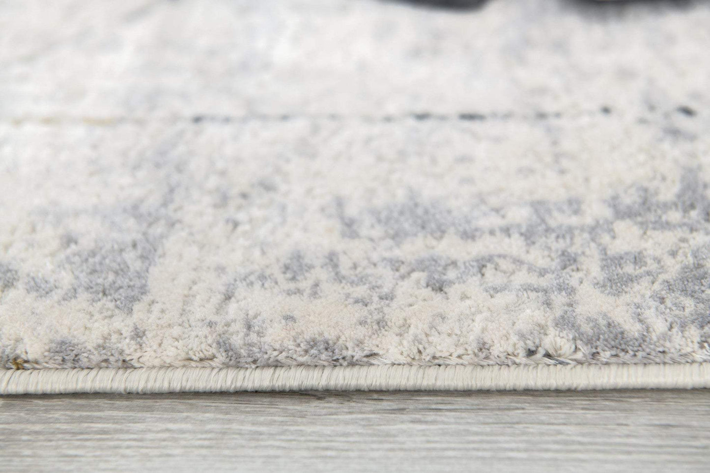 4' X 6' Gray and Ivory Abstract Power Loom Area Rug - Homeroots - Flyclothing LLC