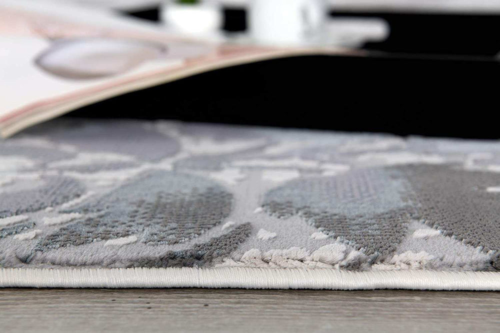 5' X 7' Blue Damask Power Loom Area Rug - Homeroots - Flyclothing LLC