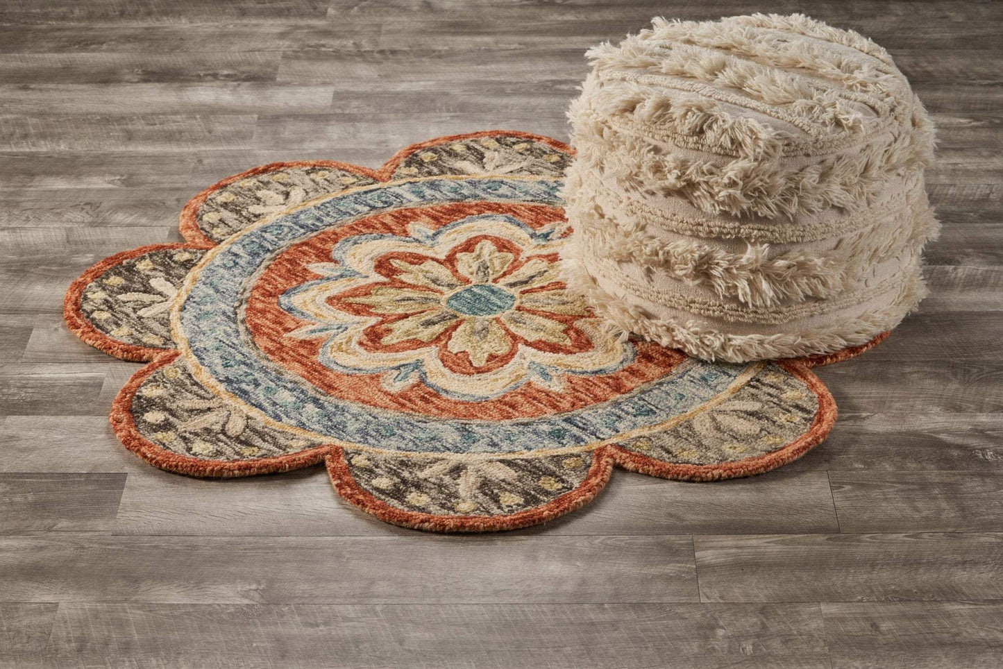 6' Round Orange Scalloped Edge Area Rug - Homeroots - Flyclothing LLC
