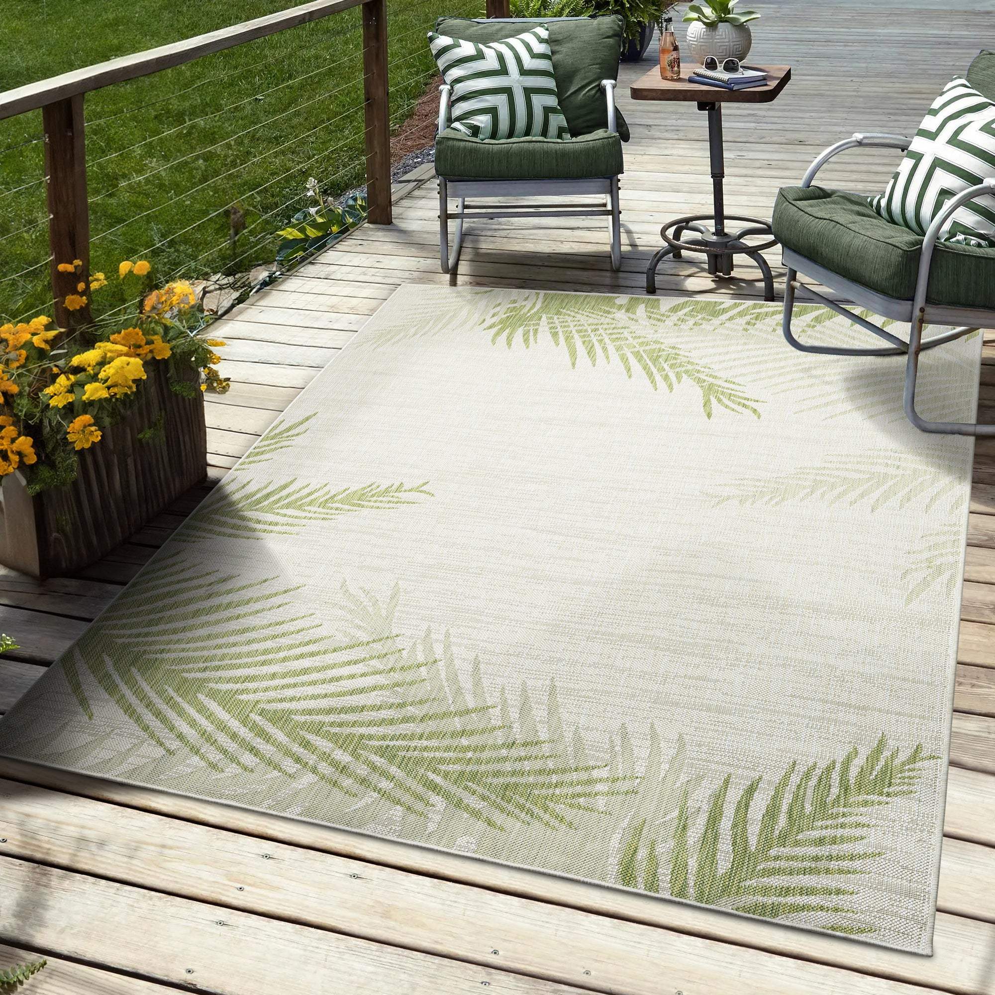 5' X 7' Beige Floral Indoor Outdoor Area Rug - Homeroots - Flyclothing LLC