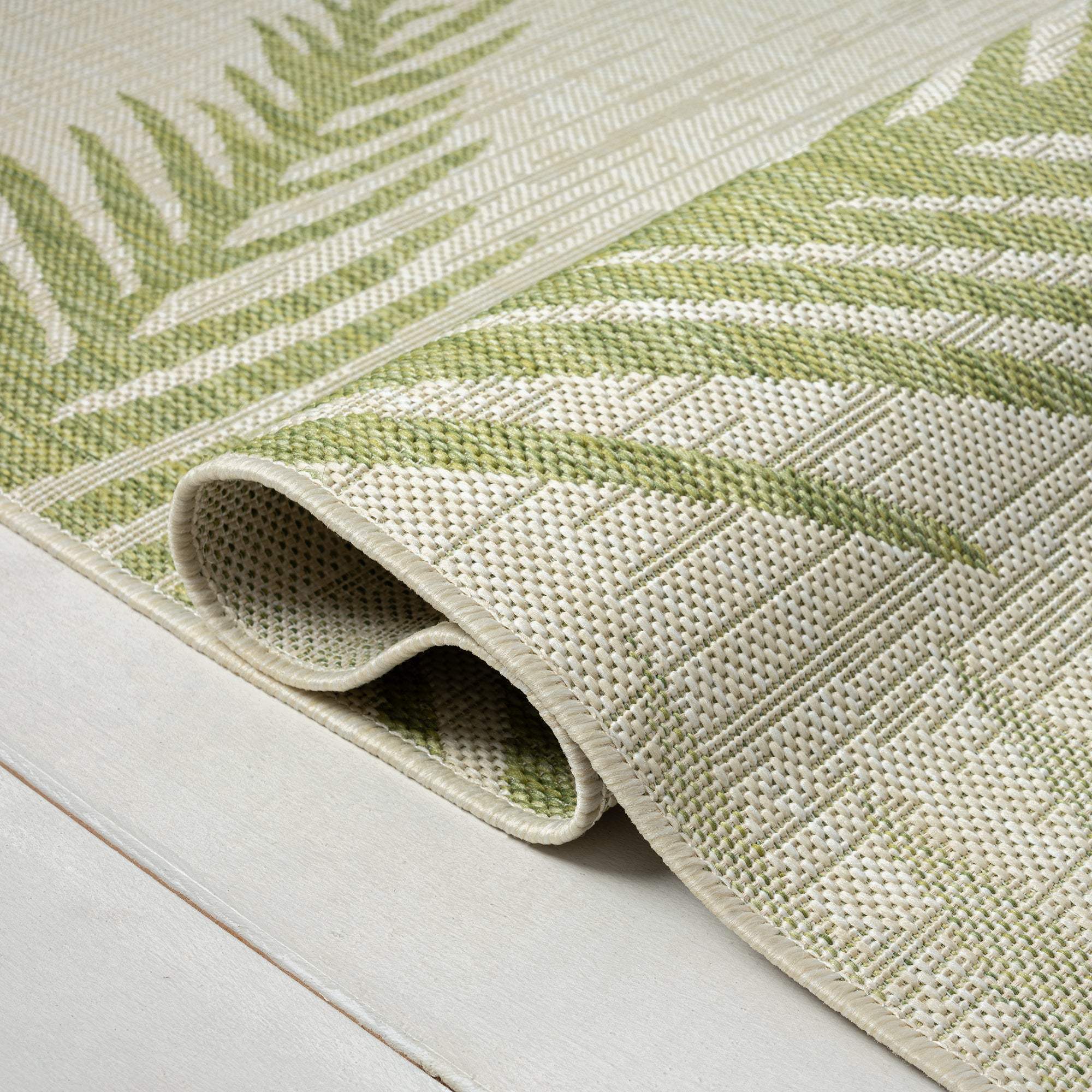 5' X 7' Beige Floral Indoor Outdoor Area Rug - Homeroots - Flyclothing LLC
