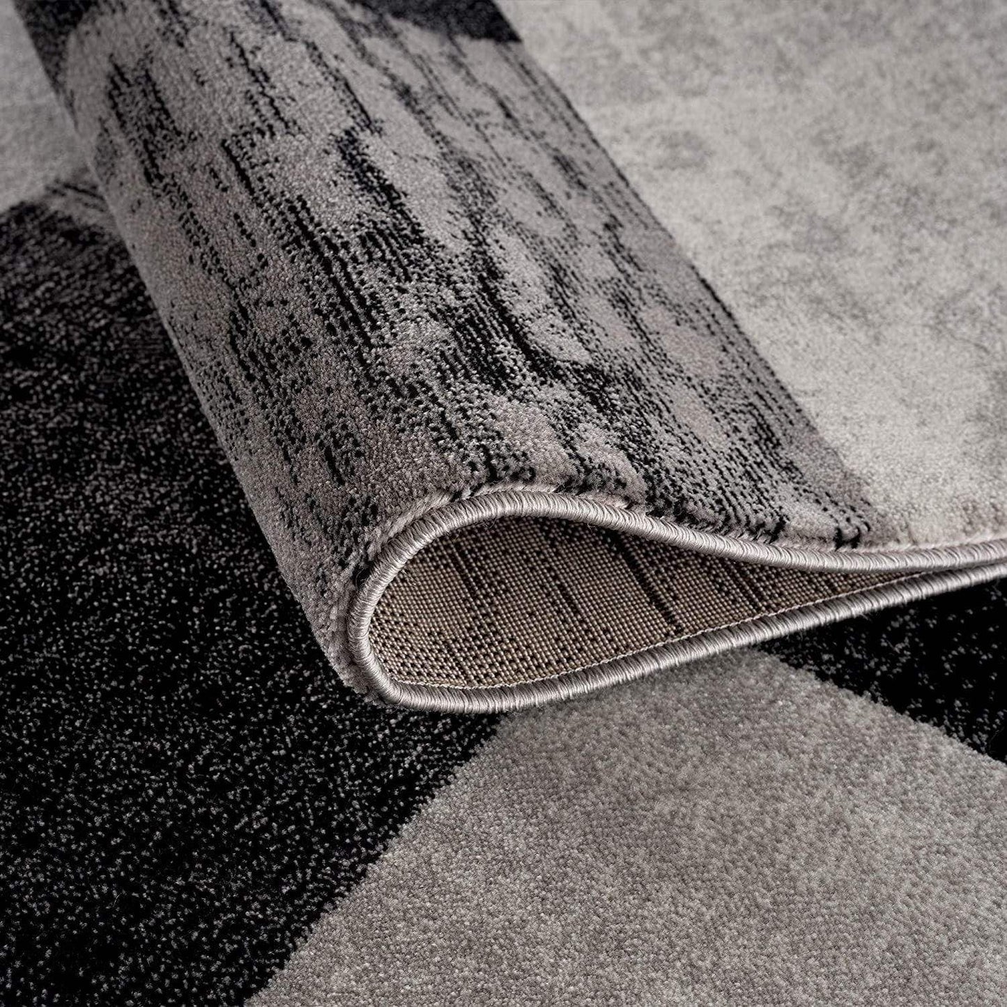 4' X 6' Gray Checkered Power Loom Area Rug - Homeroots - Flyclothing LLC