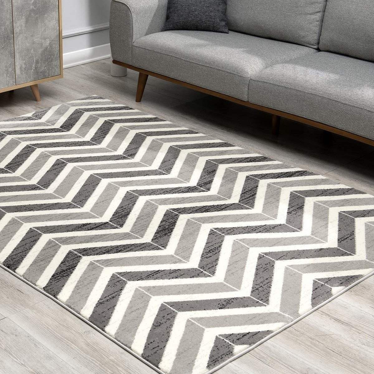 4' X 6' Gray Chevron Power Loom Area Rug - Homeroots - Flyclothing LLC