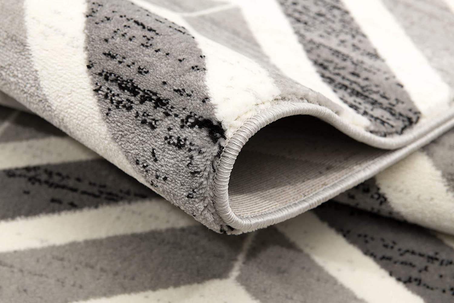 7' X 9' Gray Chevron Dhurrie Area Rug - Homeroots - Flyclothing LLC