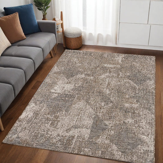5' X 7' Gray and Ivory Abstract Area Rug