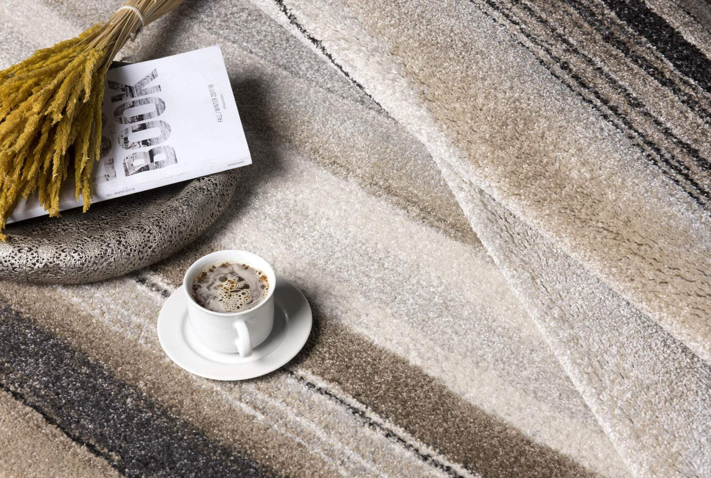 5' X 8' Cream and Tan Abstract Marble Area Rug - Homeroots - Flyclothing LLC