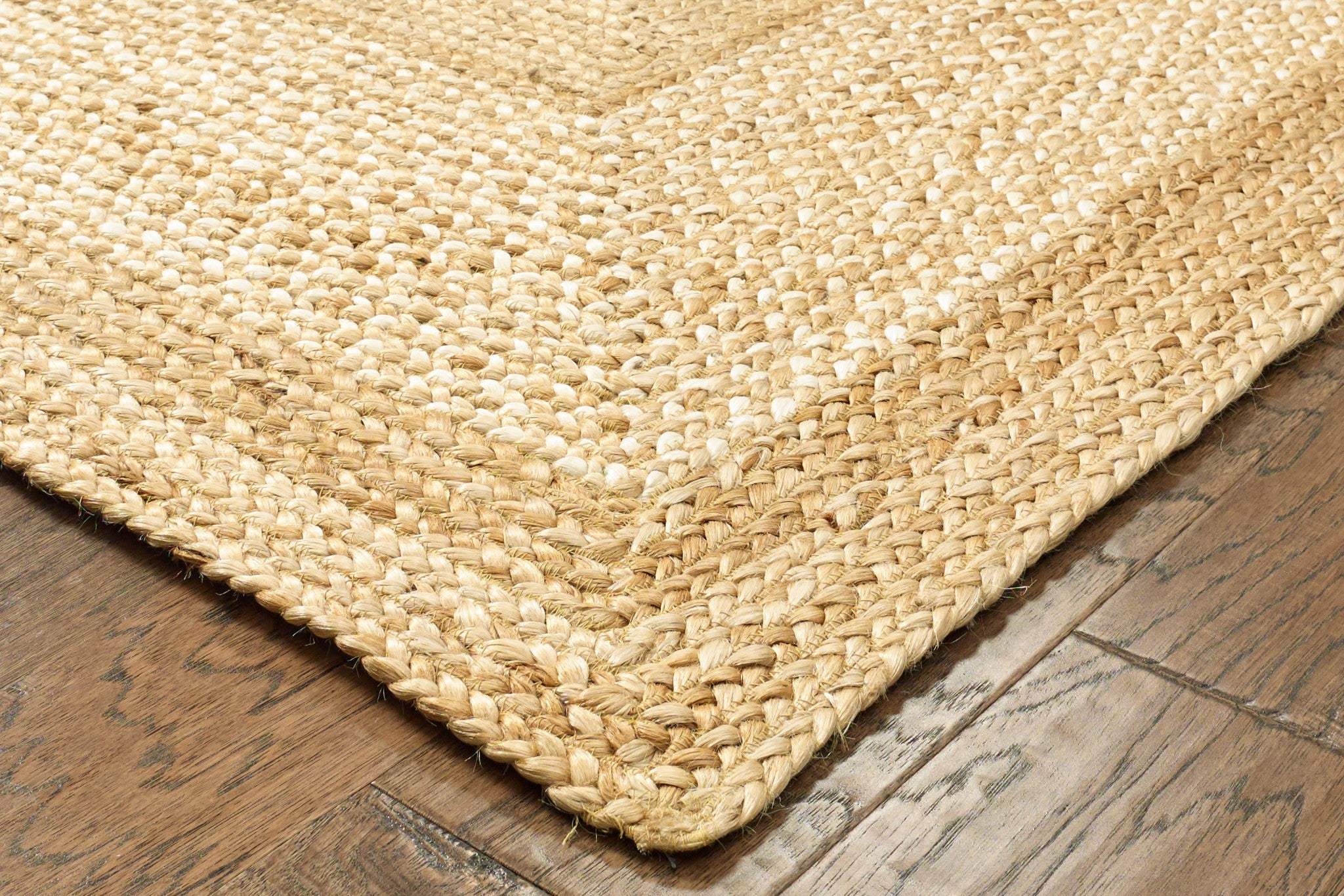 4' X 6' Classic Tan Bordered Area Rug - Homeroots - Flyclothing LLC