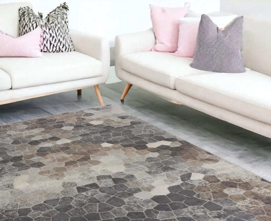 7' X 10' Beige Cobblestone Pattern Area Rug - Homeroots - Flyclothing LLC