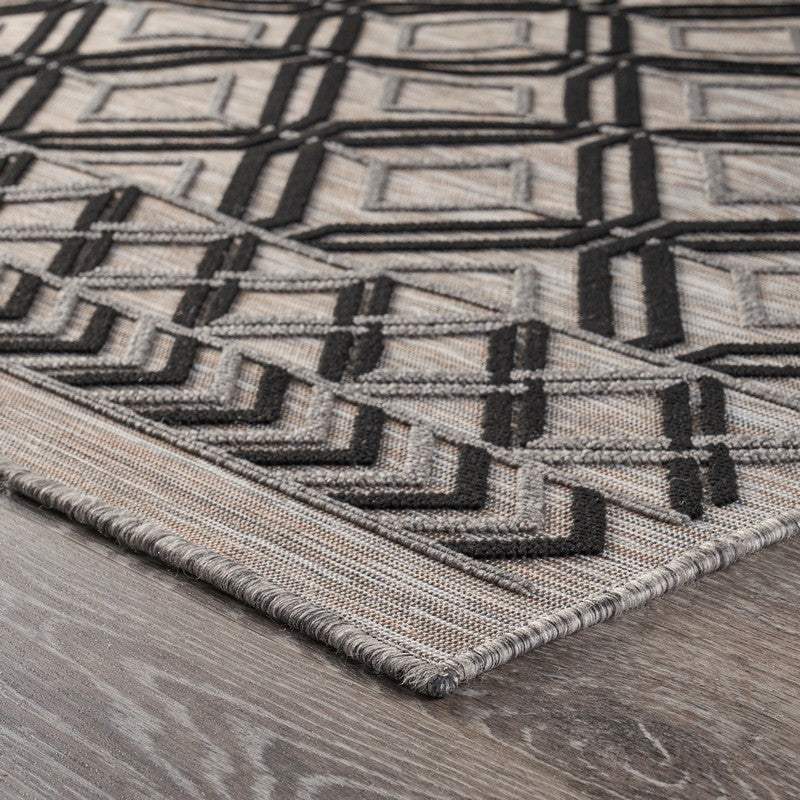 5' X 7' Black And Tan Indoor Outdoor Area Rug - Homeroots - Flyclothing LLC