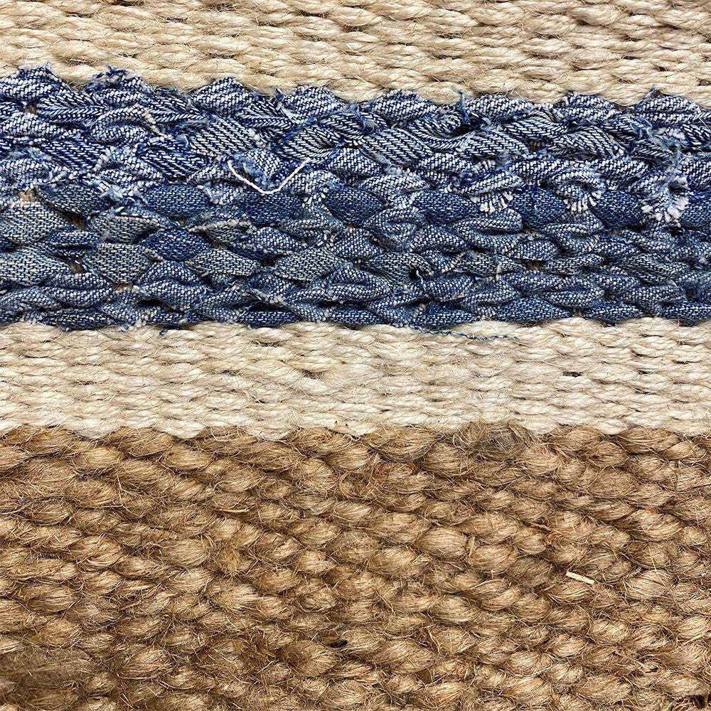 5' X 7' Tan and Ivory Hand Woven Area Rug - Homeroots - Flyclothing LLC