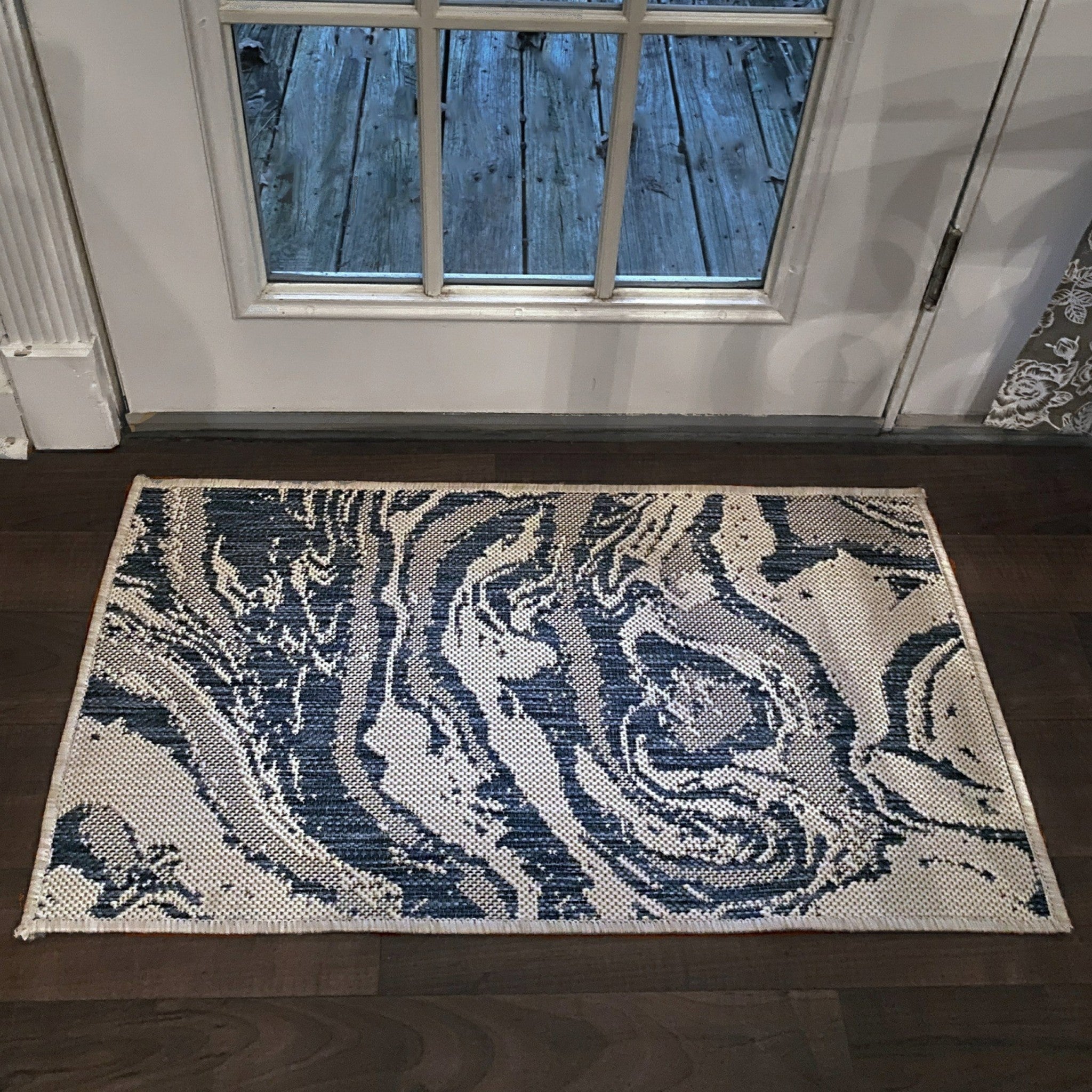 2' X 3' Blue And Gray Indoor Outdoor Area Rug