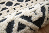 4' Round Blue and Cream Decorative Area Rug - Homeroots