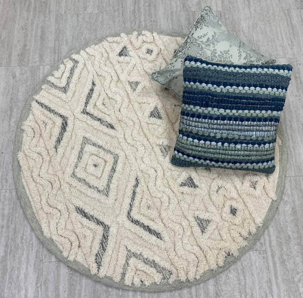 4' Round Cream Modern Geometric Area Rug - Homeroots - Flyclothing LLC