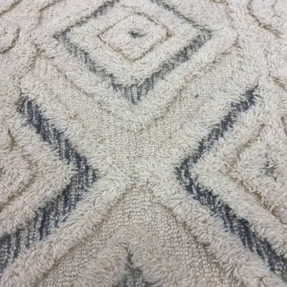 6' Round Cream Modern Geometric Area Rug - Homeroots - Flyclothing LLC