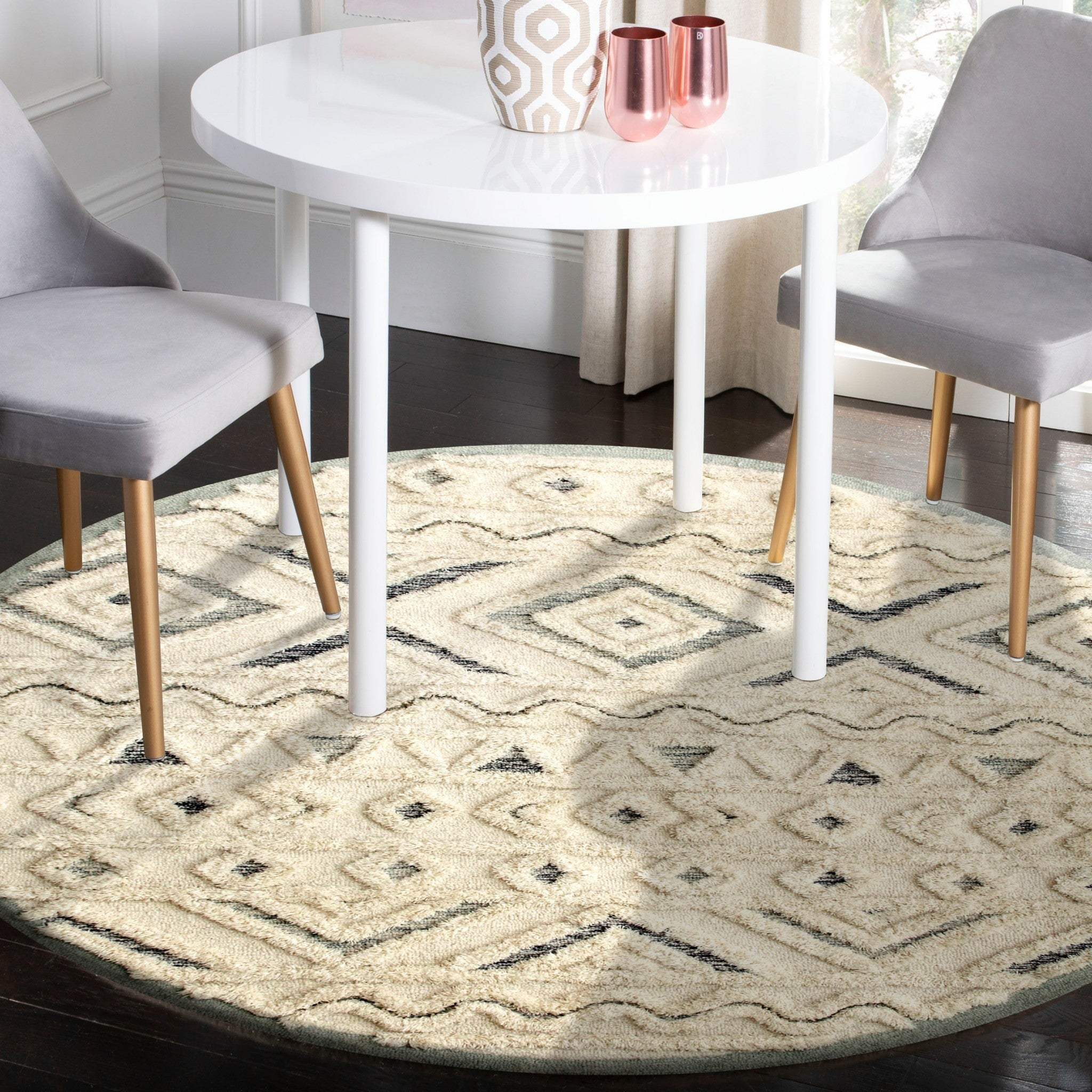 6' Round Cream Modern Geometric Area Rug - Homeroots - Flyclothing LLC