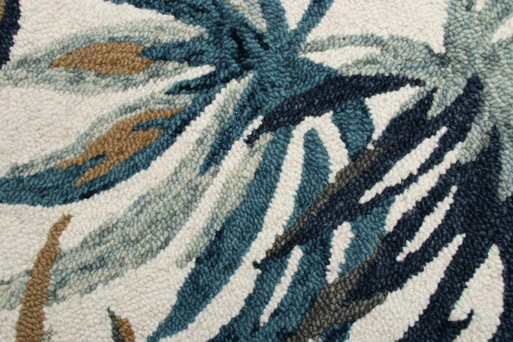 6' Round Blue and White Tropical Area Rug - Homeroots - Flyclothing LLC