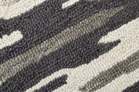 6' Black And Gray Round Wool Hand Tufted Area Rug - Homeroots - Flyclothing LLC