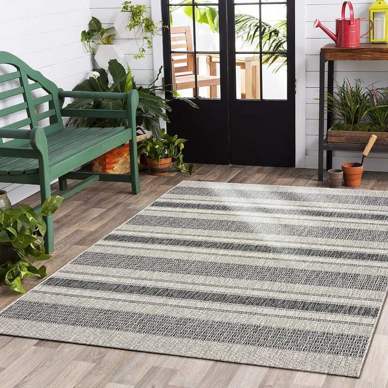 5' X 8' Gray And Black Indoor Outdoor Area Rug - Homeroots - Flyclothing LLC
