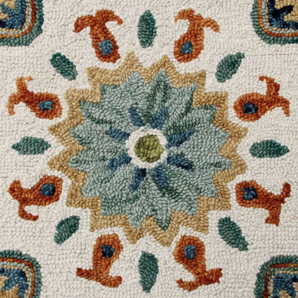 7' Round Orange and White Paisley Area Rug - Homeroots - Flyclothing LLC