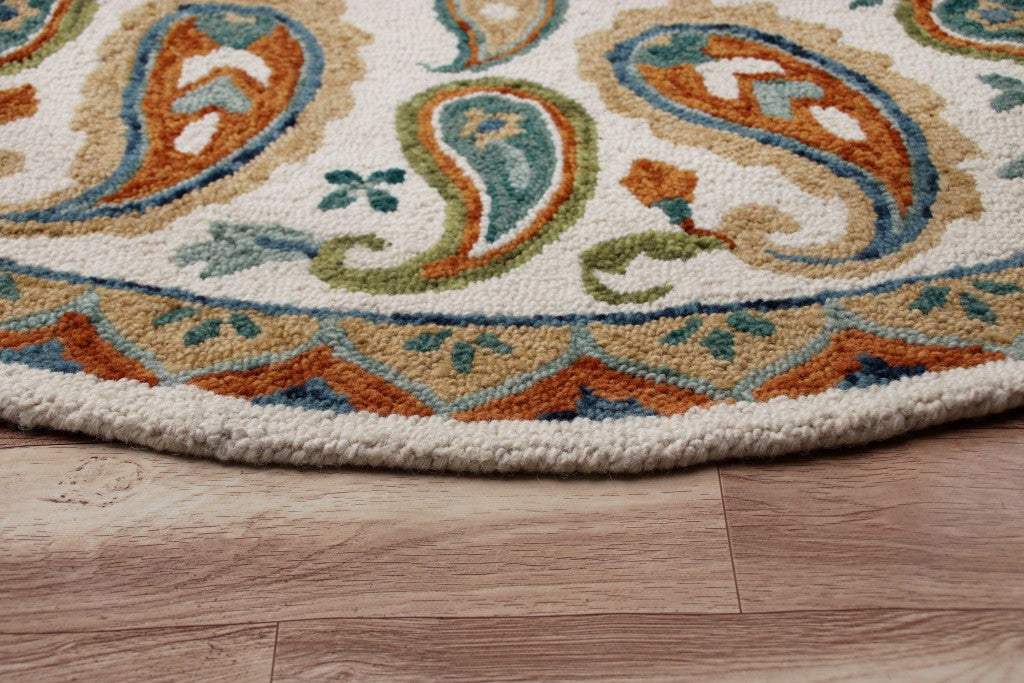 7' Round Orange and White Paisley Area Rug - Homeroots - Flyclothing LLC