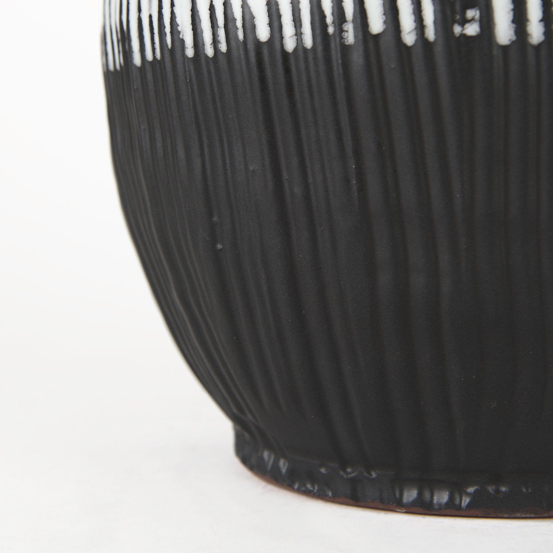 13" Black White and Gray Patterned Lines Ceramic Vase - Homeroots - Flyclothing LLC