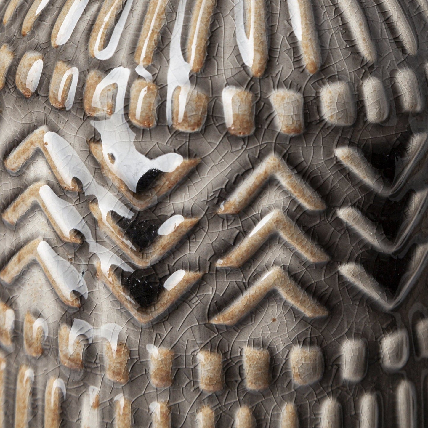 14" Black and Cream Organic Glaze Chevron Embossed Ceramic Vase - Homeroots - Flyclothing LLC