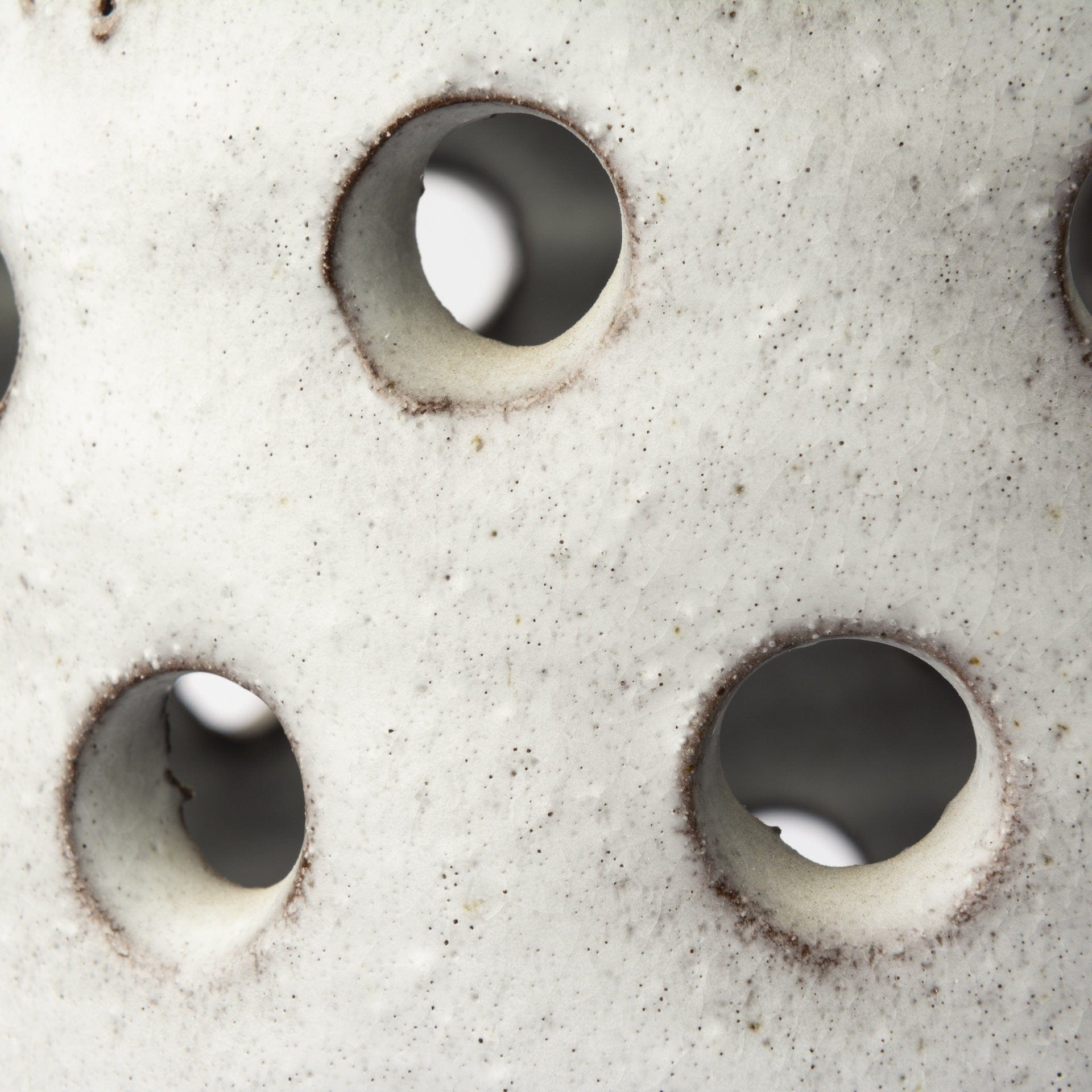 19" Organic White Glaze Pierced Dot Ceramic Vase - Homeroots - Flyclothing LLC