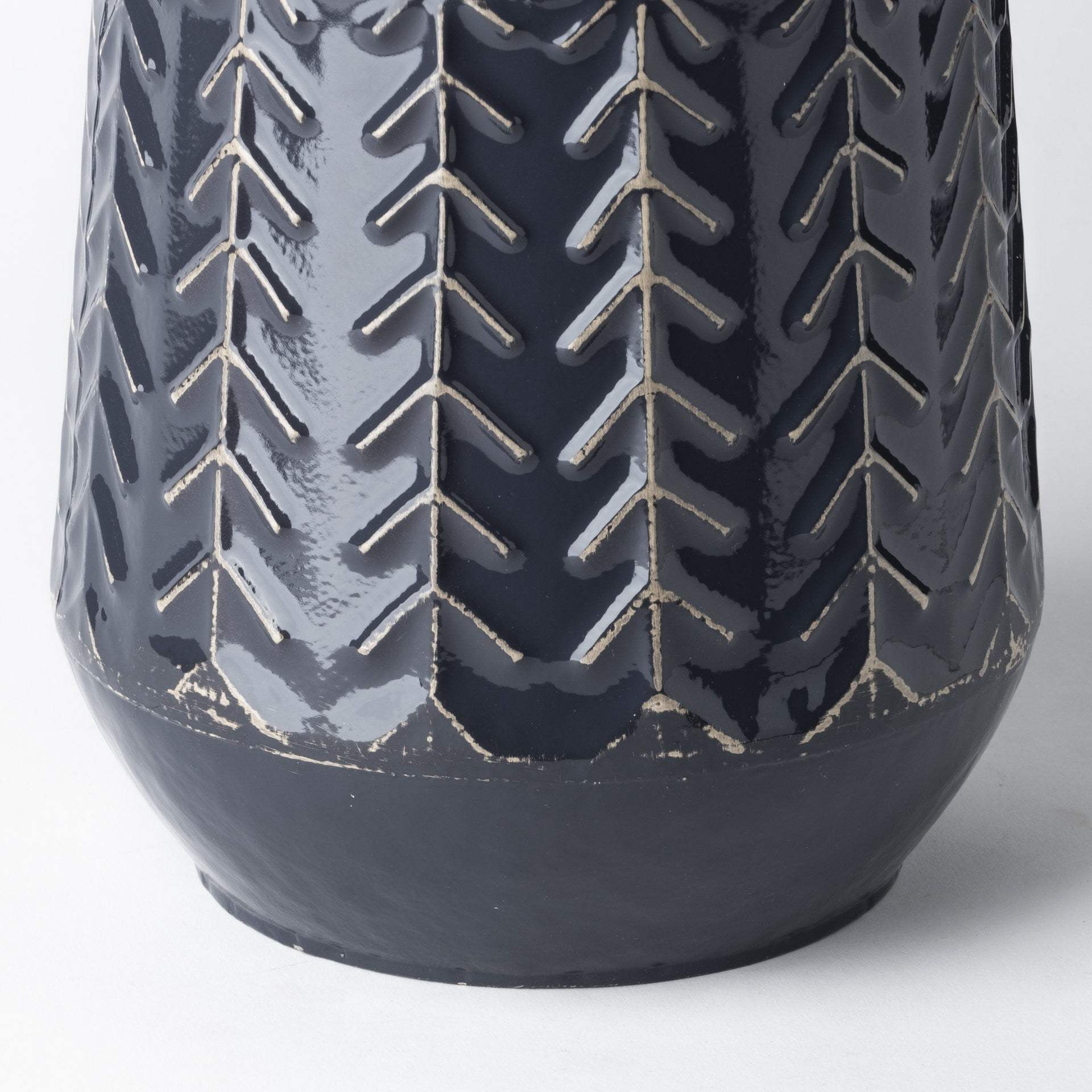 7" Navy Organically Embossed Chevron Metal Vase - Homeroots - Flyclothing LLC