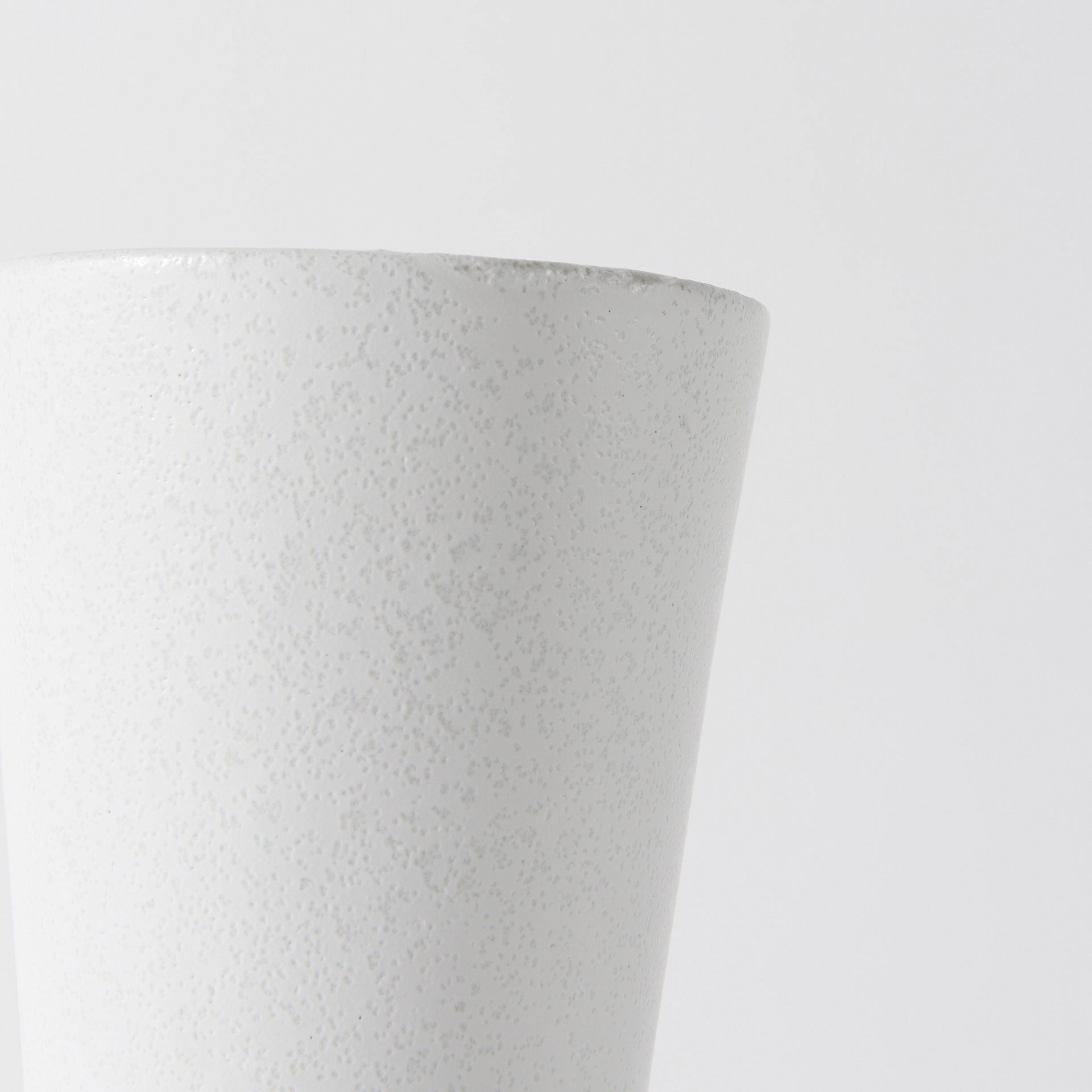 9" White Contempo Deco Ceramic Vase - Homeroots - Flyclothing LLC