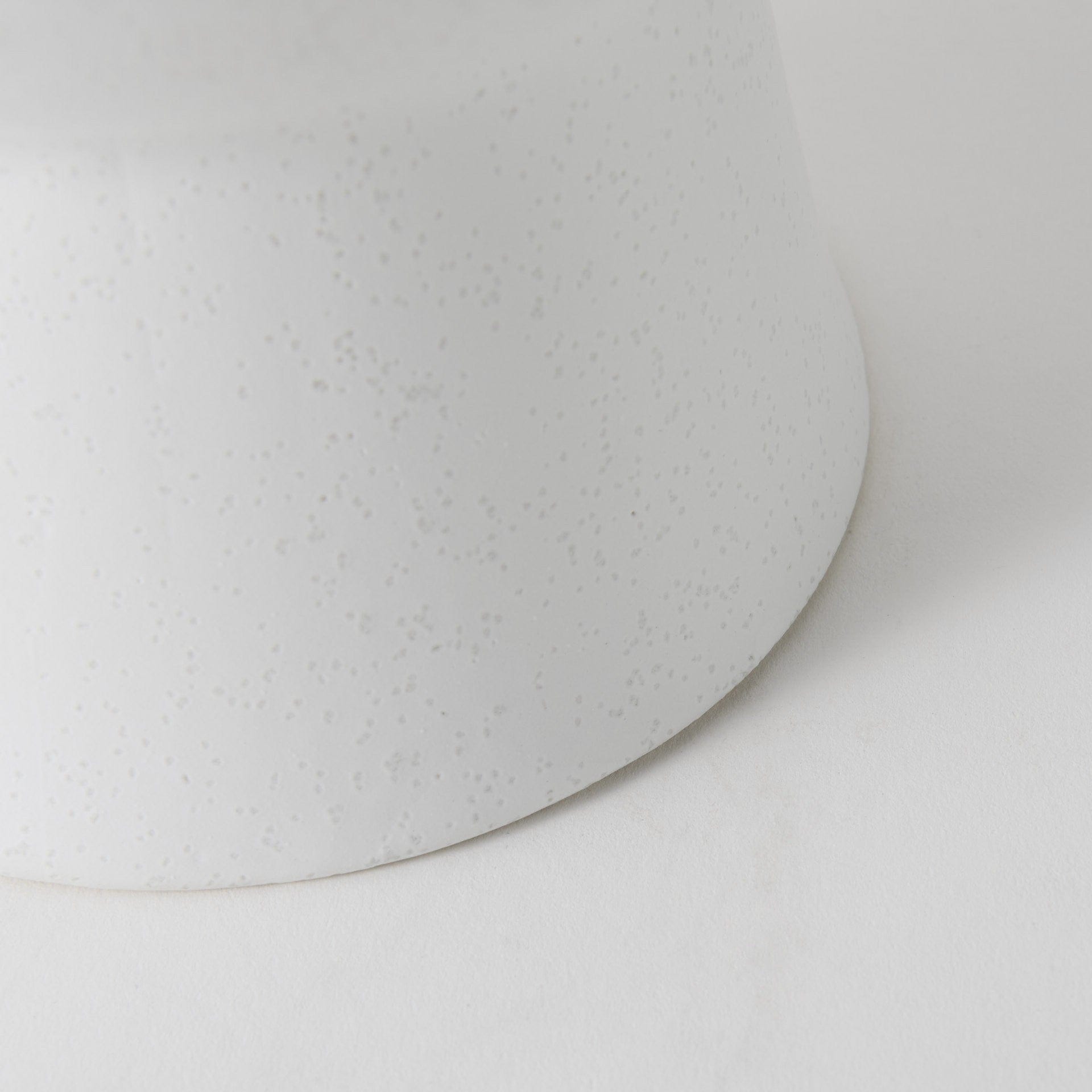 11" White Contempo Deco Ceramic Vase - Homeroots - Flyclothing LLC