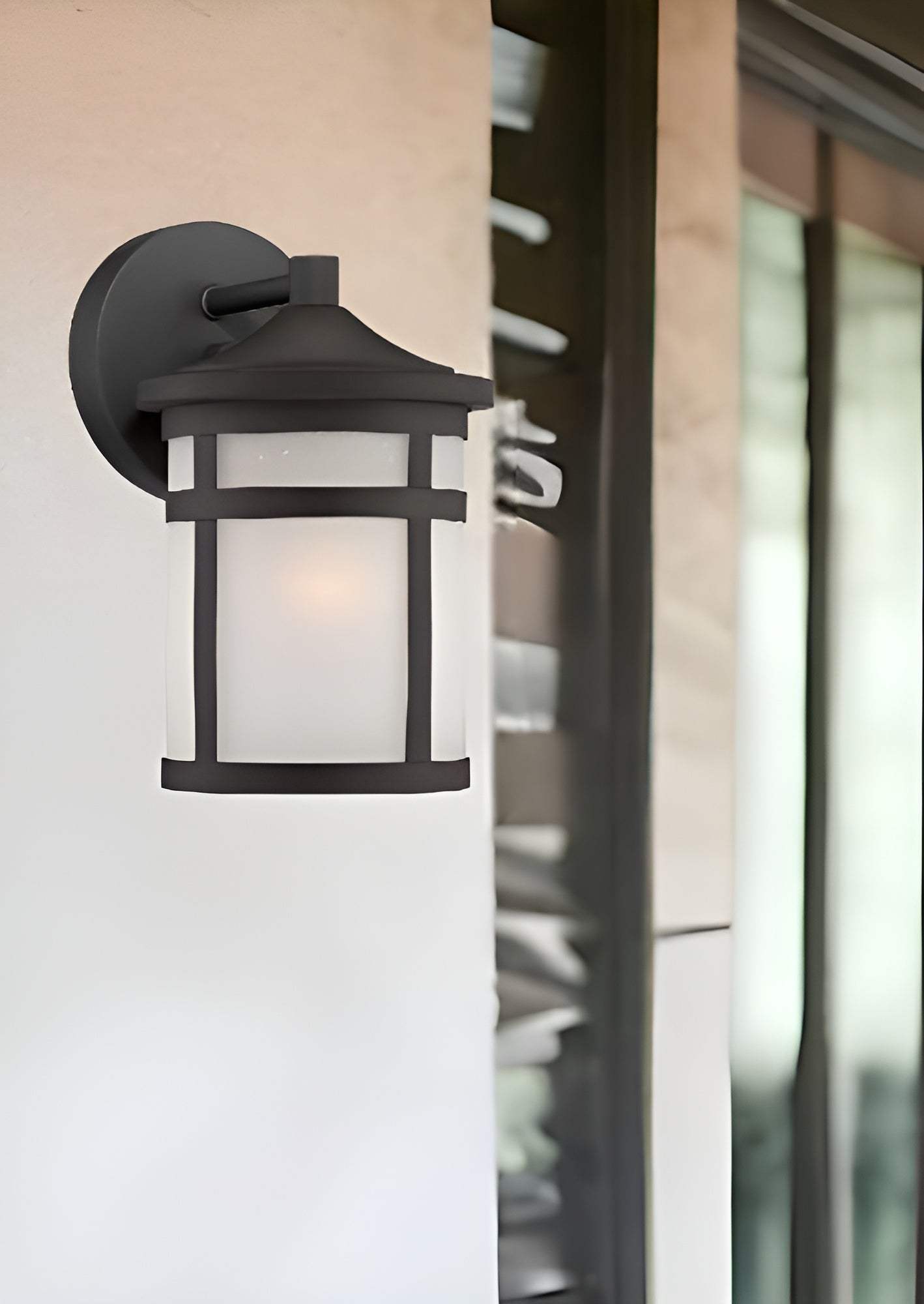 Matte Black Hanging Lantern Shape Wall Light - Homeroots - Flyclothing LLC