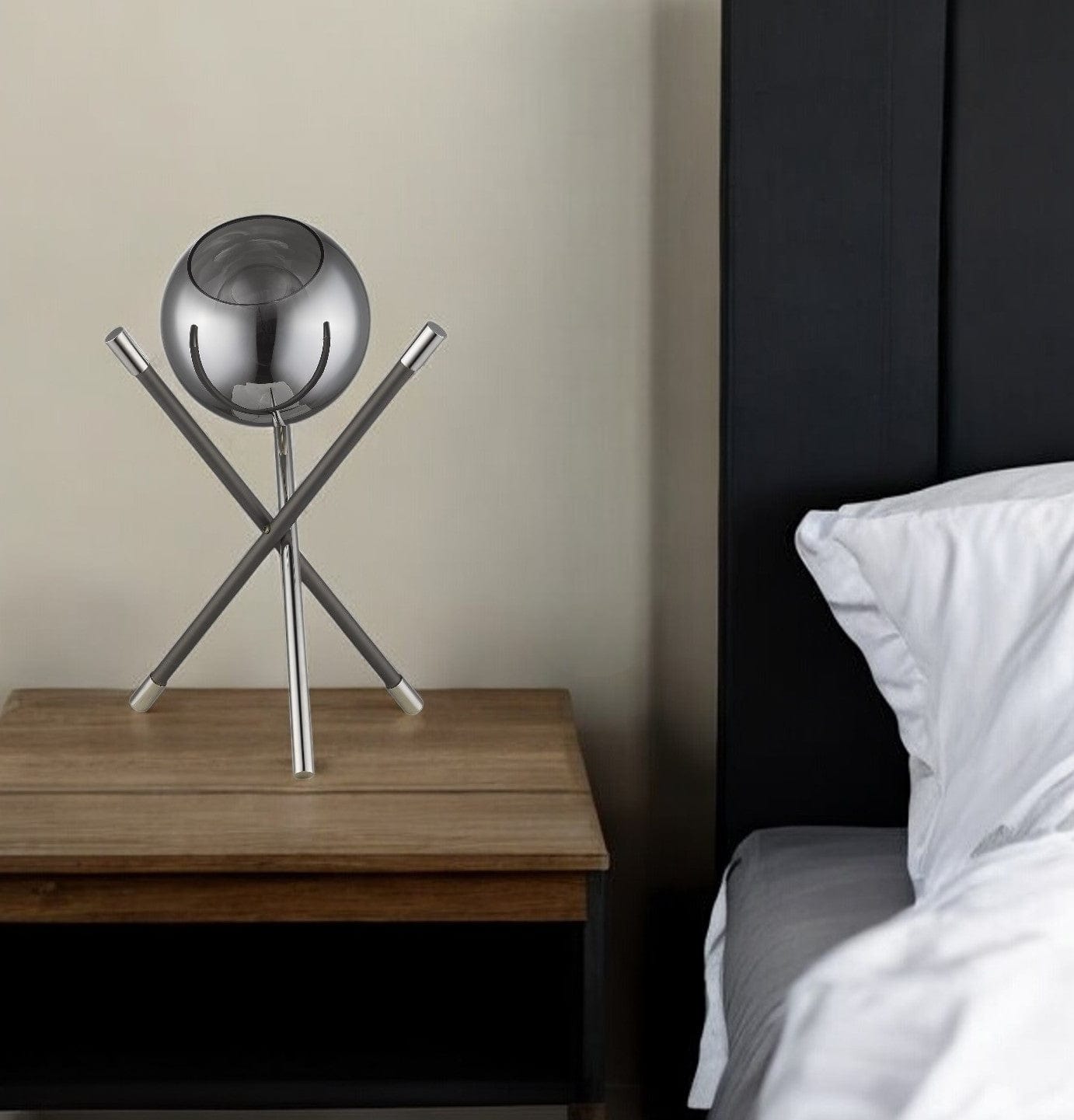18" Black Metal Tripod Table Lamp With Nickel Globe Shade - Homeroots - Flyclothing LLC