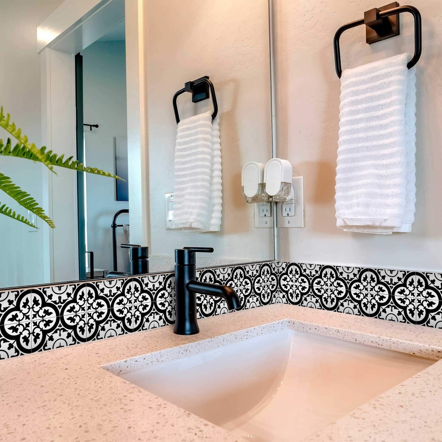 6" X 6" Black and White Roka Peel and Stick Removable Tiles - Homeroots - Flyclothing LLC
