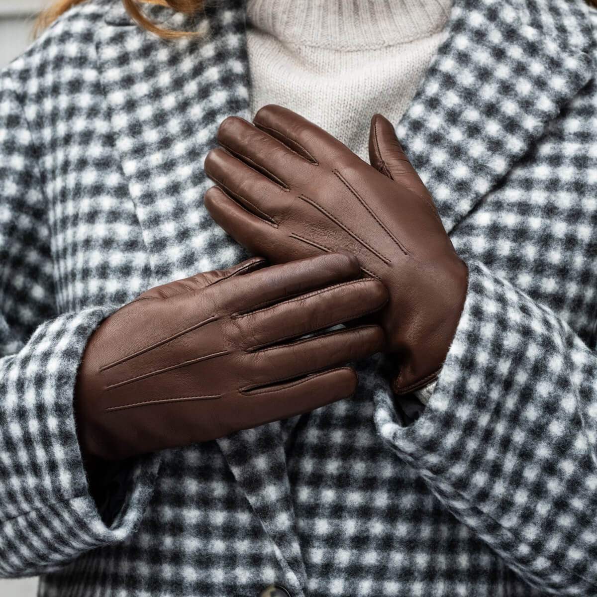 Francesca (brown) - Italian lambskin leather gloves with white rabbit fur lining