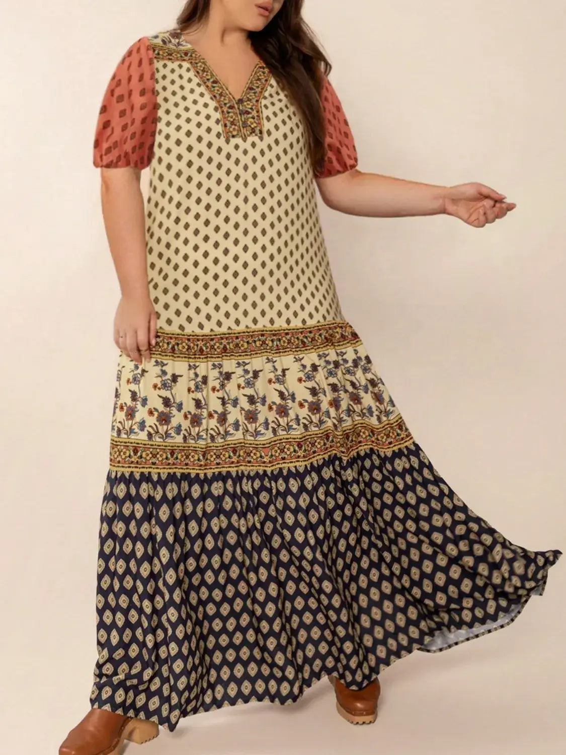 Plus Size Ruched Printed Short Sleeve Midi Dress - Trendsi - Flyclothing LLC
