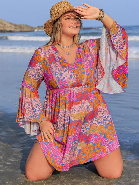 Plus Size Ruched Printed Long Sleeve Dress - Trendsi