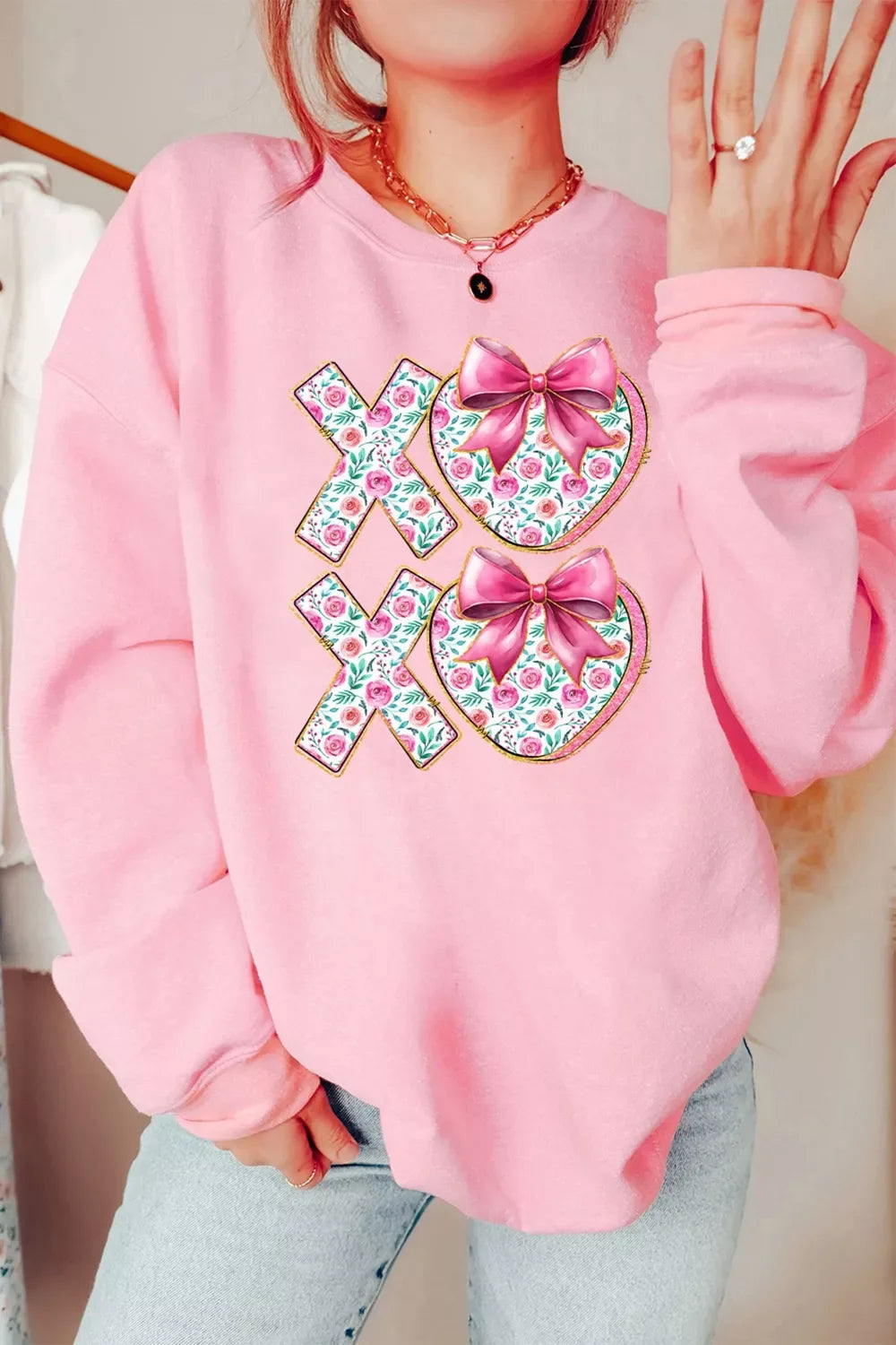 Bow Floral Printed Valentines Day XOXO Sweatshirt - Trendsi - Flyclothing LLC
