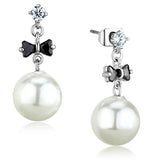 3W676 - Rhodium Brass Earrings with Synthetic Pearl in White - Alamode