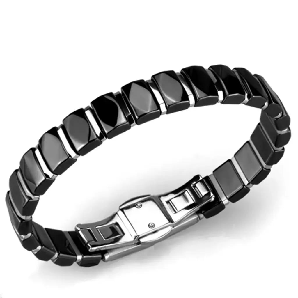 3W990 - High polished (no plating) Stainless Steel Bracelet with Ceramic in Jet - Alamode - Flyclothing LLC