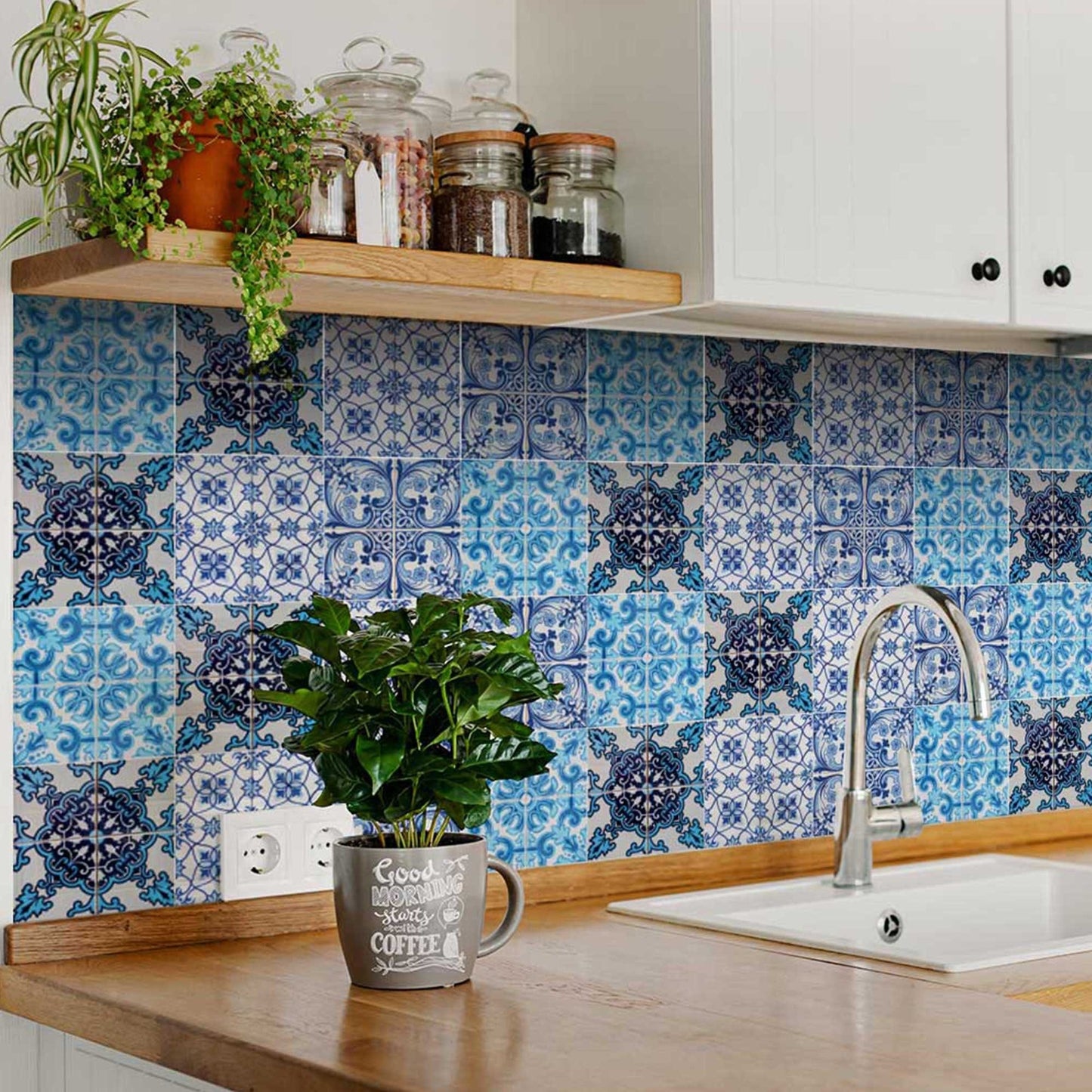 4" X 4" Mediterranean Blues Mosaic Peel and Stick Tiles - Homeroots - Flyclothing LLC